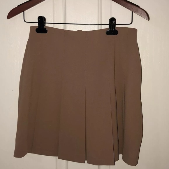 $5 Forever 21 skirt new with tags size small. $5 if bundled - Picture 3 of 11